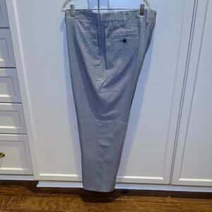 42x30 Haggar Men's Gray Dress Pants